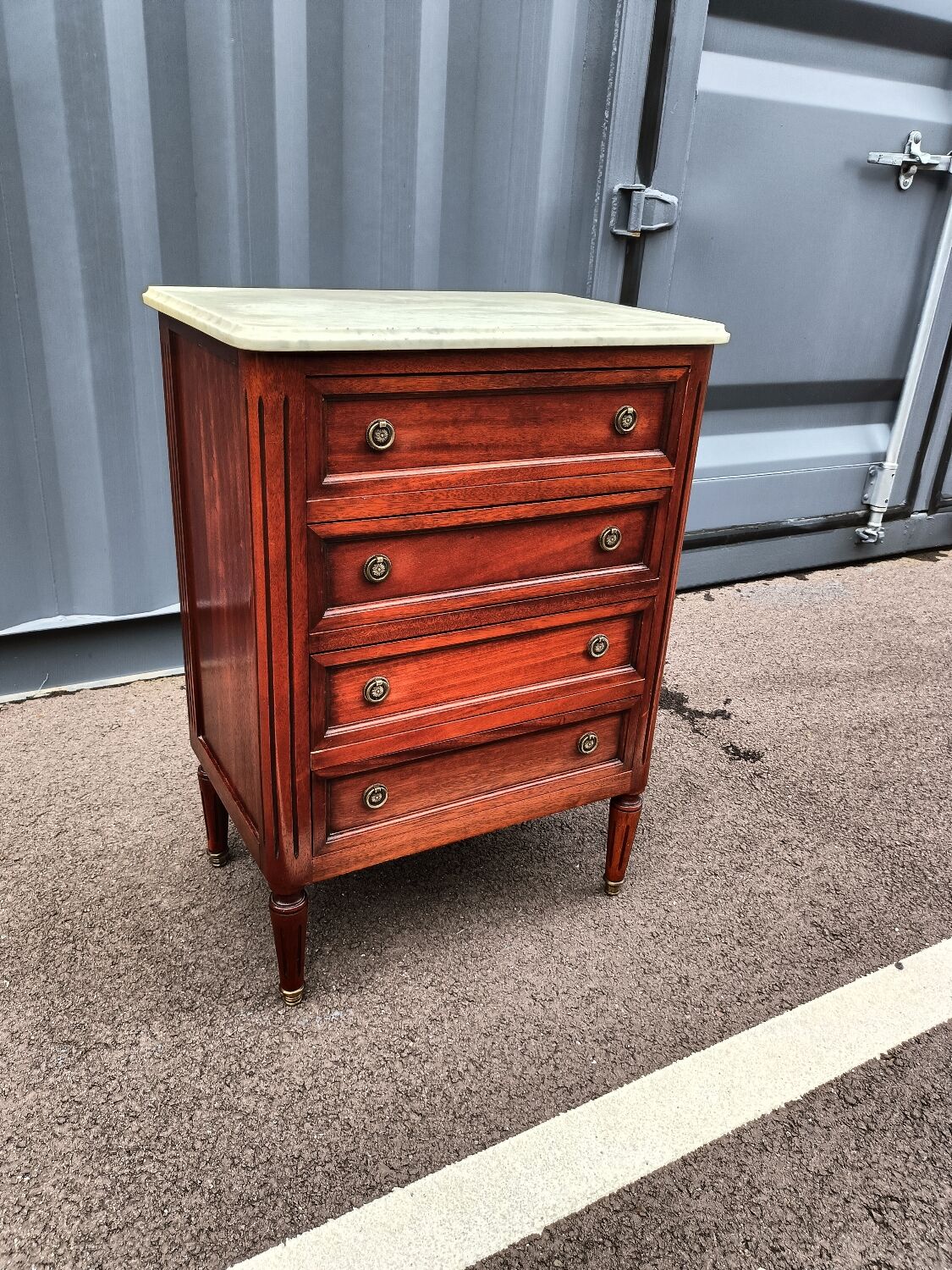 Chest of drawers style louis xvi marble top