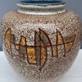 Accolay ceramic vase
