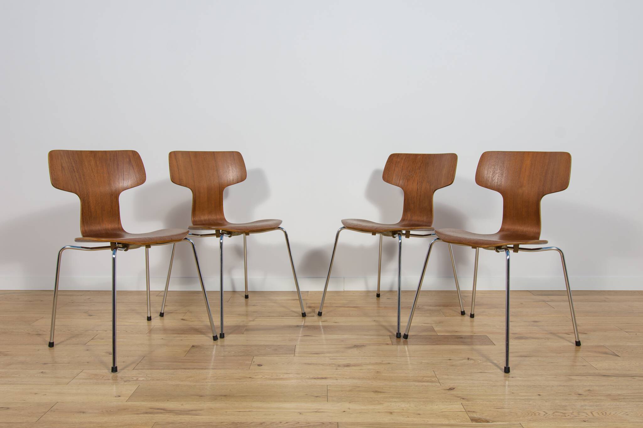 Model 3103 Dining Chairs by Arne Jacobsen for Fritz Hansen, 1970s, Set of 4