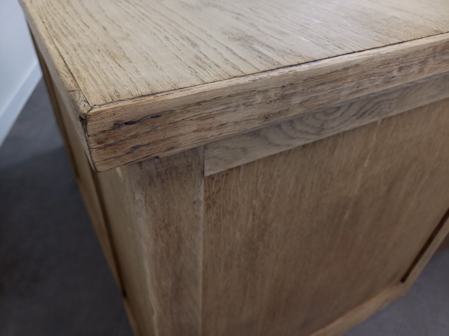 Desk with oak drawers