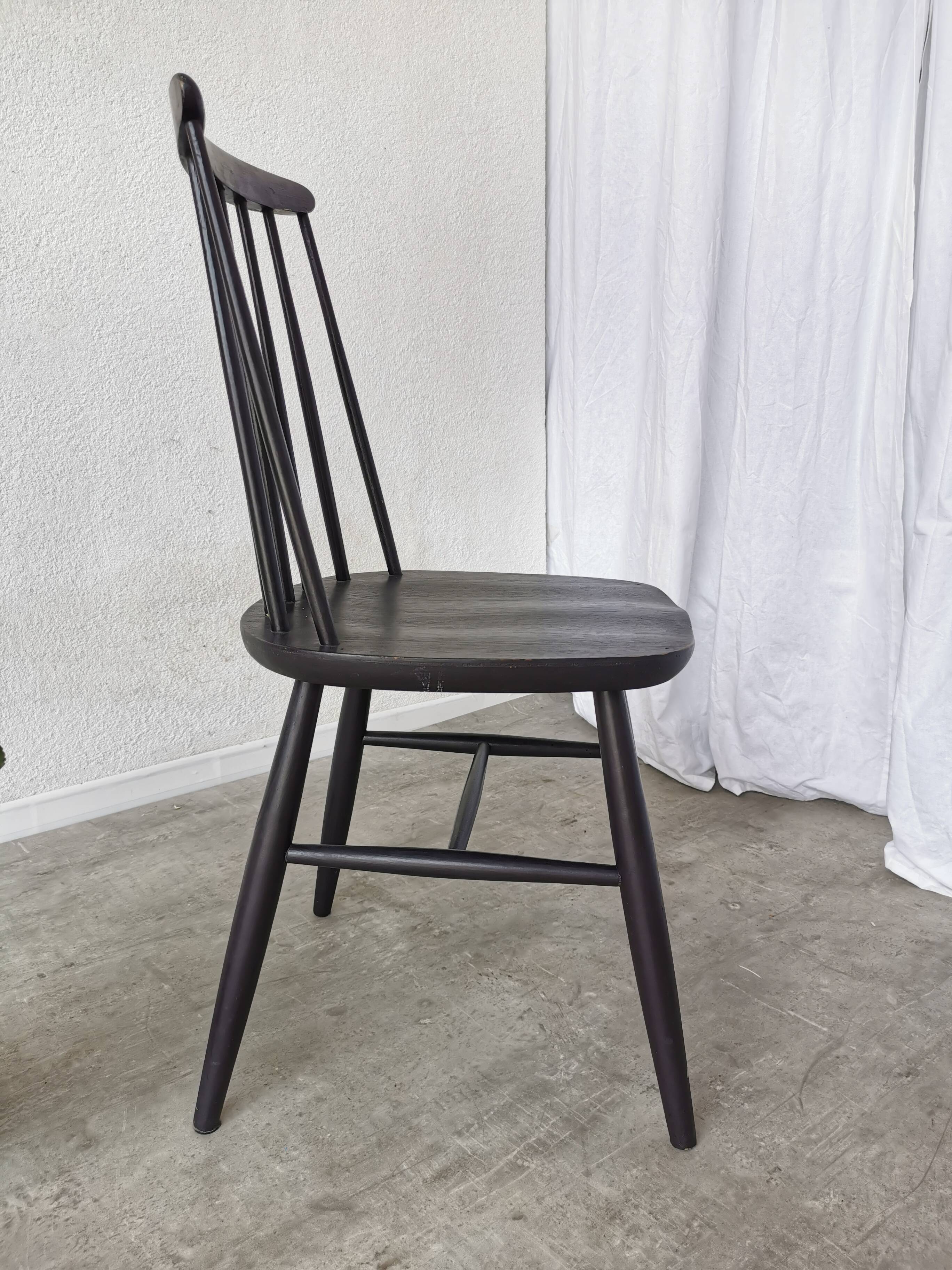 Chaise de salle à manger vintage en hêtre noir : style Ilmari Tapiovaara, scandinave