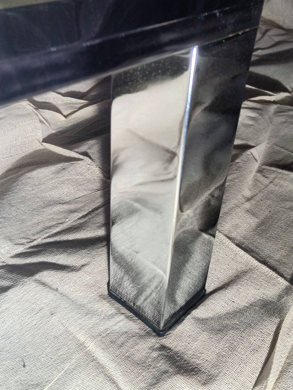 Thin chrome steel coffee table 70s