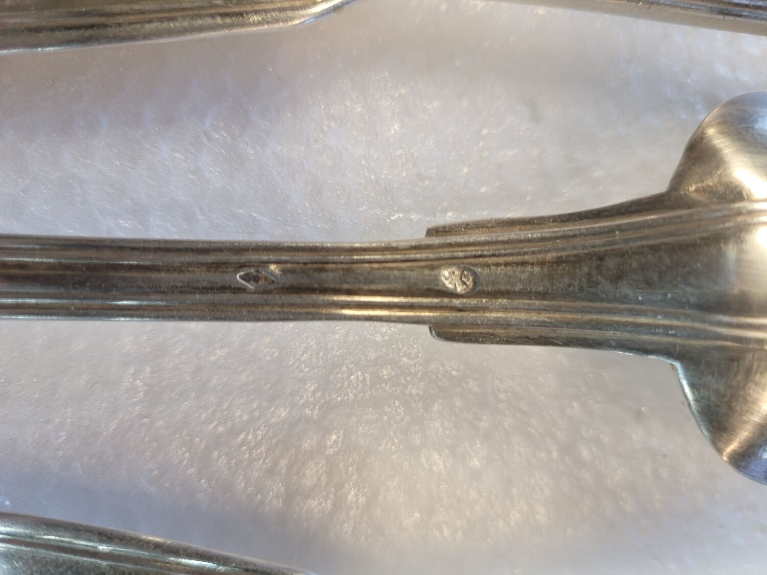 Silver metal housewife 6 spoons, 6 forks
