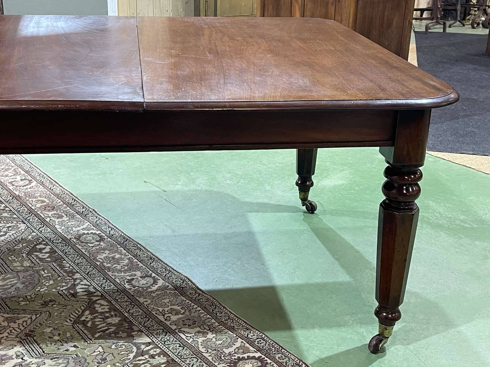 Victorian mahogany table with 2 extensions - 19th century work - Crank system