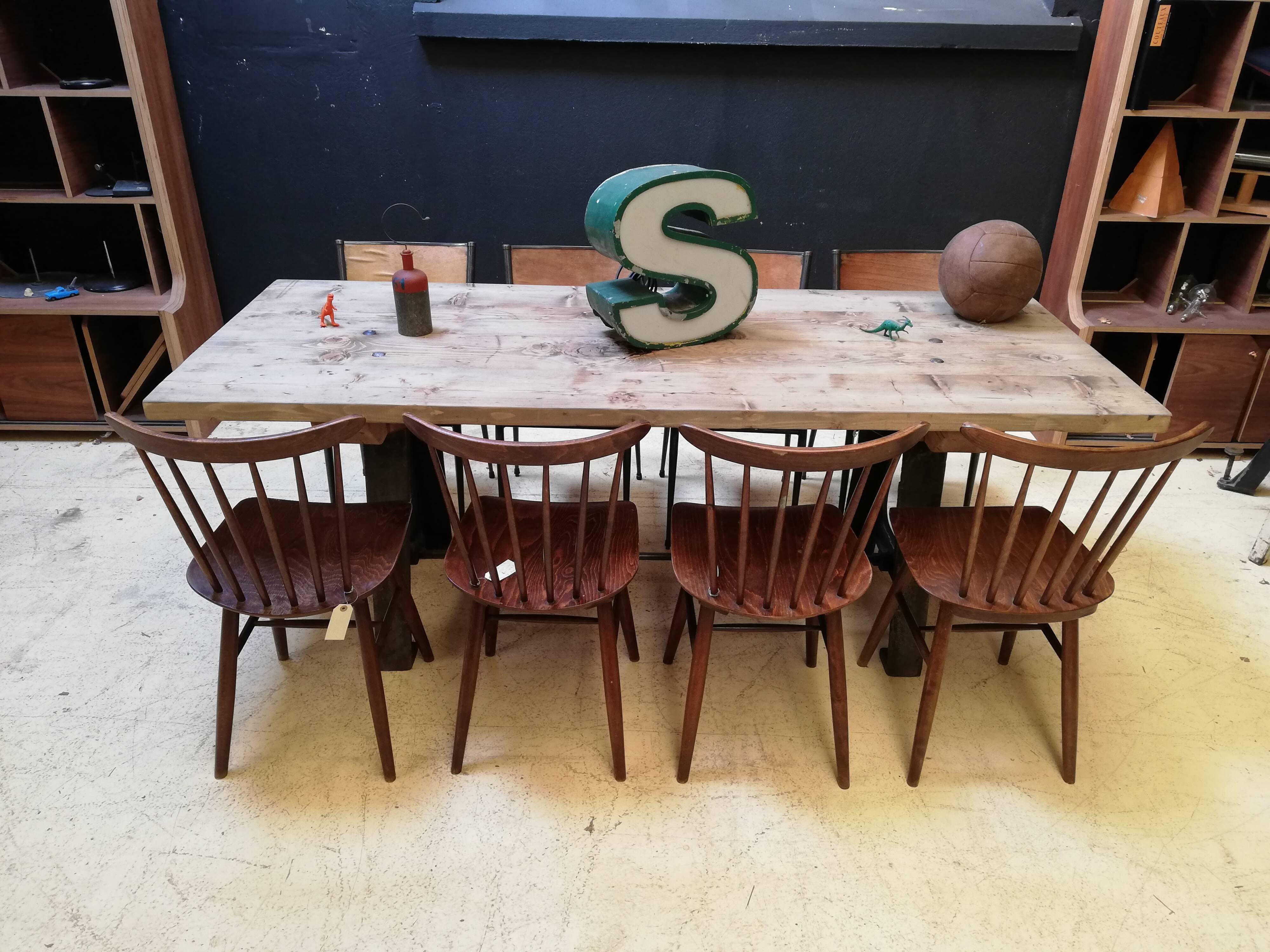 Table in wood and cast iron, industrial style, vintage