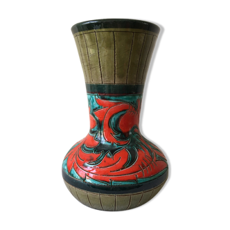 Ceramic vase