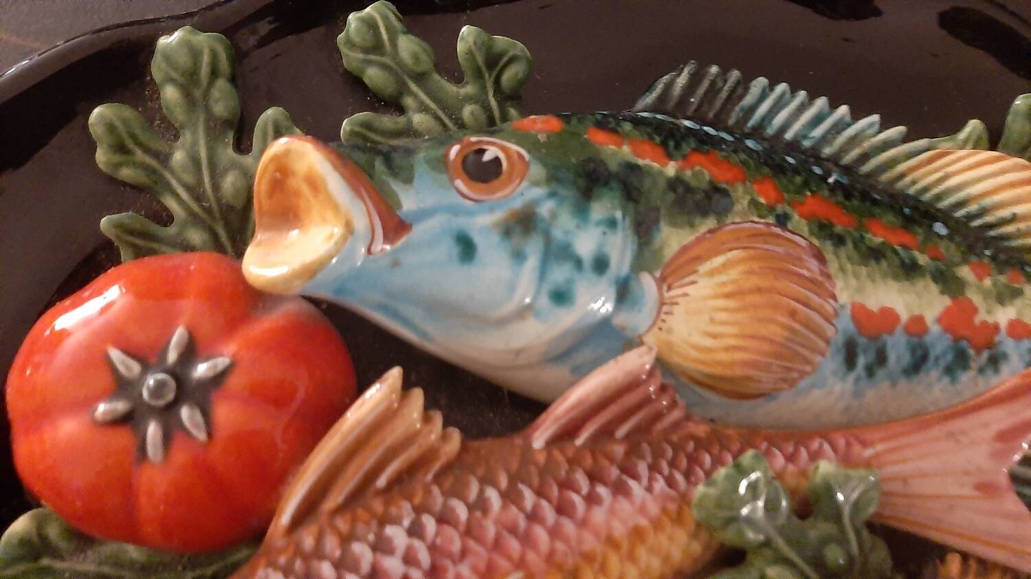 Ceramic dish slip trompe l'oeil fish tomato lemon algae