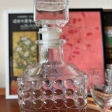 Glass carafe
