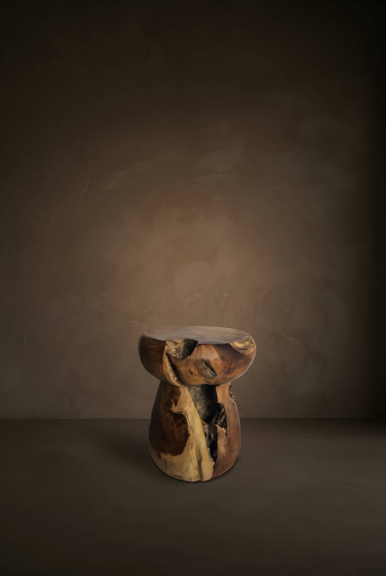 LENA stool in hand-carved solid recycled teak