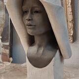 Old Large women's ceramic bust