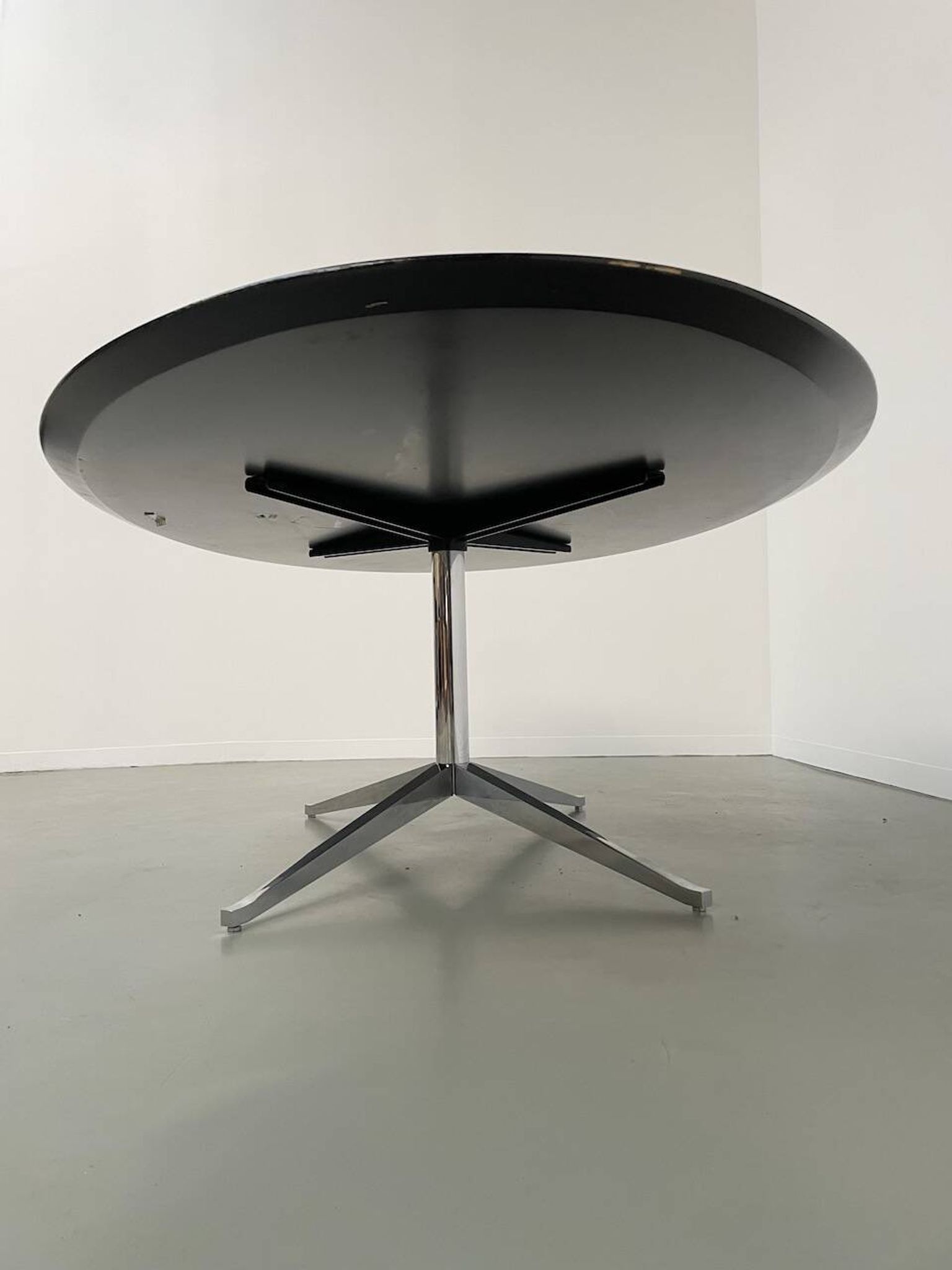 Table de conférence ou repas Knoll 244 cm