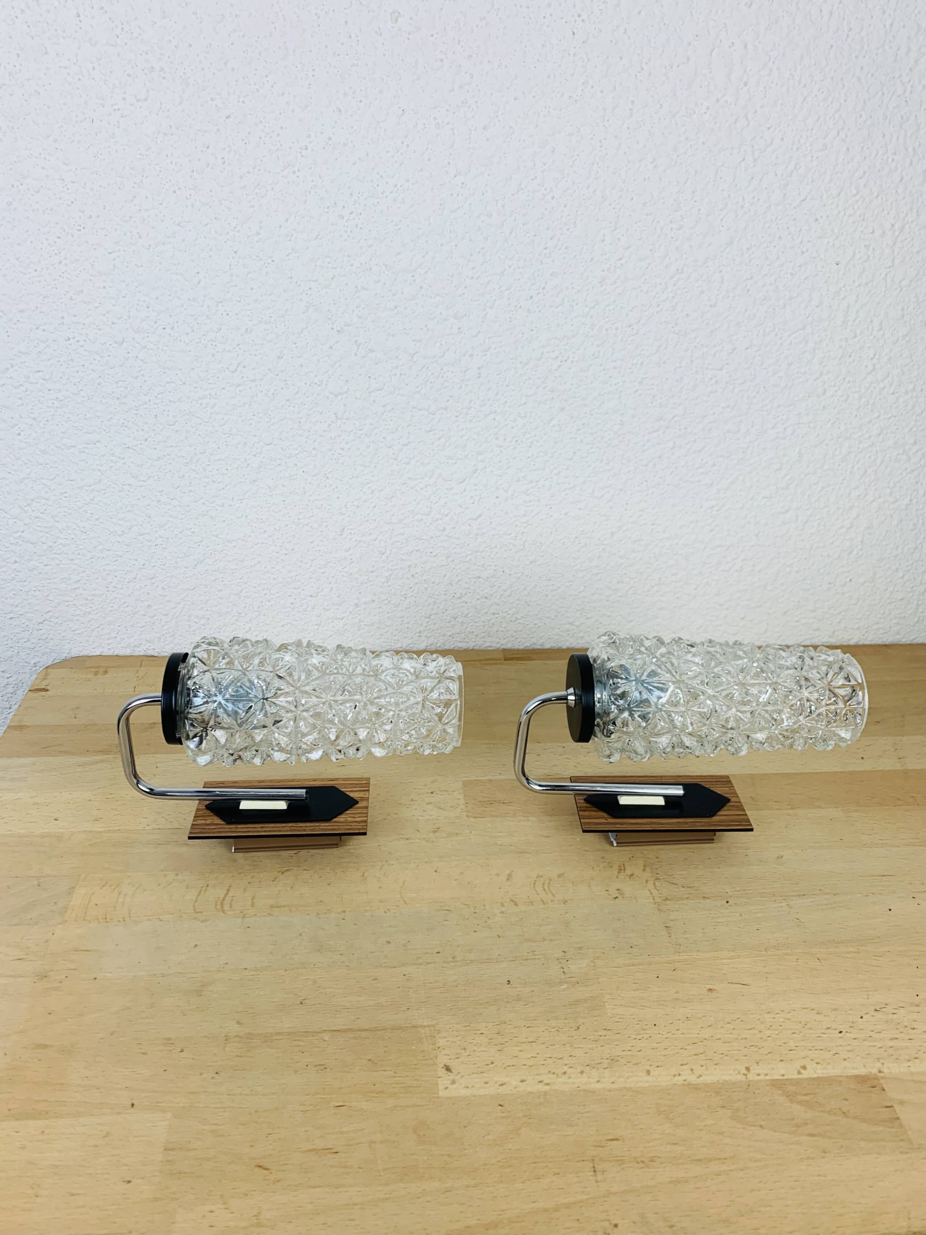 Pair of 1950s wall lights with etched glass tulips.