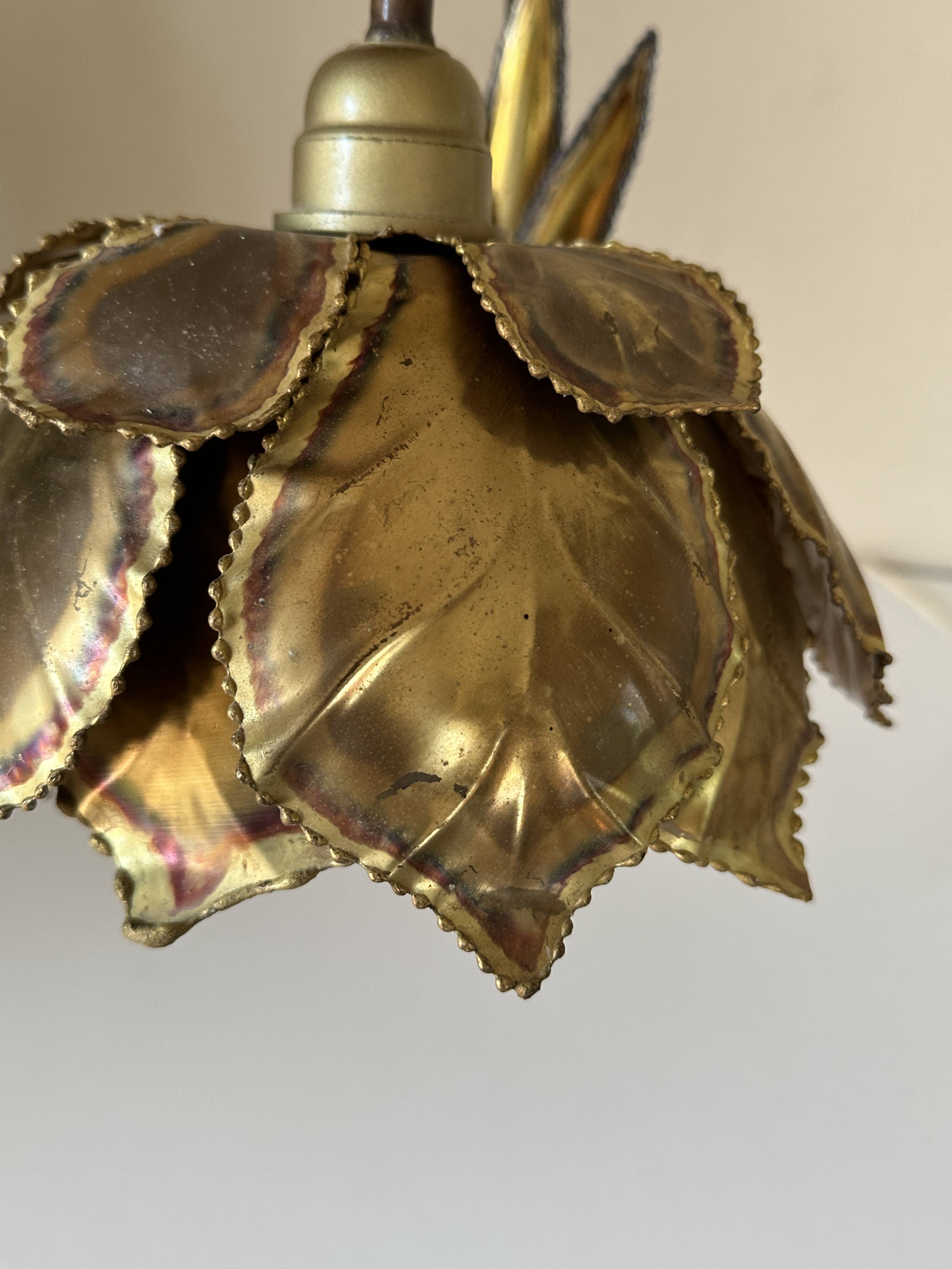 Vintage 70s gold Jansen style wall lamp