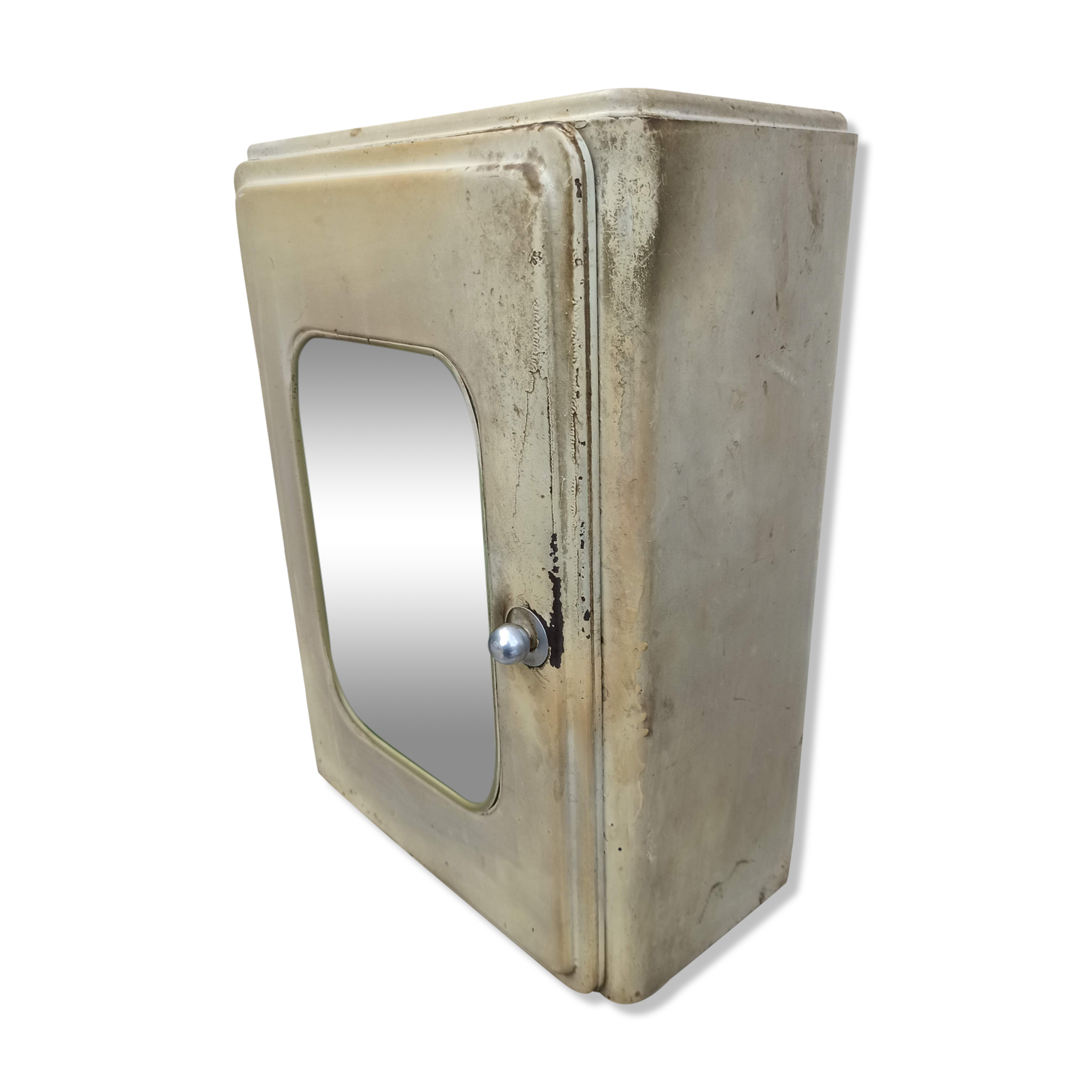 Medicine cabinet in mirror painted sheet metal