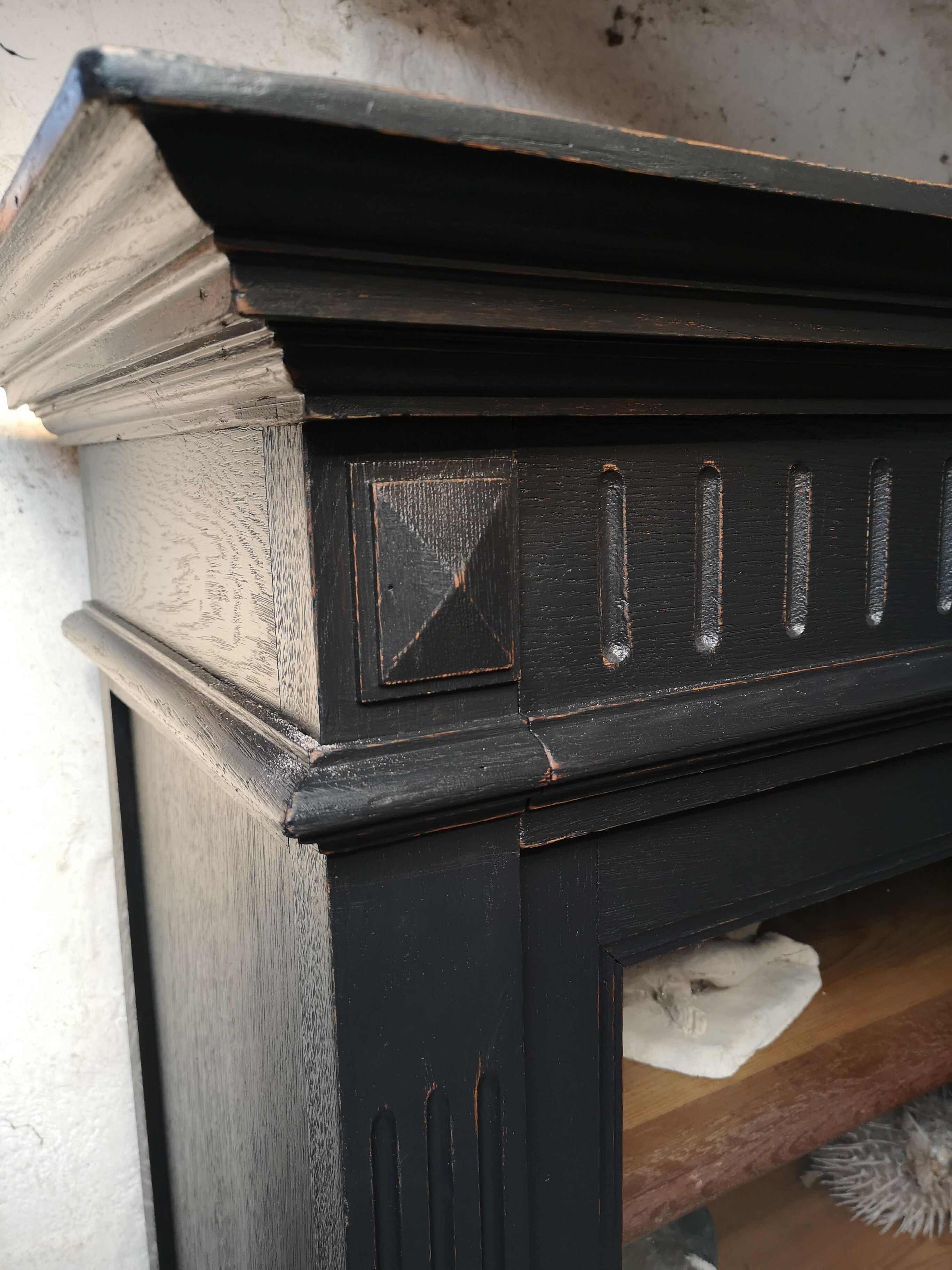 Former large window oak pharmacy