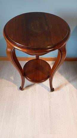 Antique gueridon / Wooden pedestal table