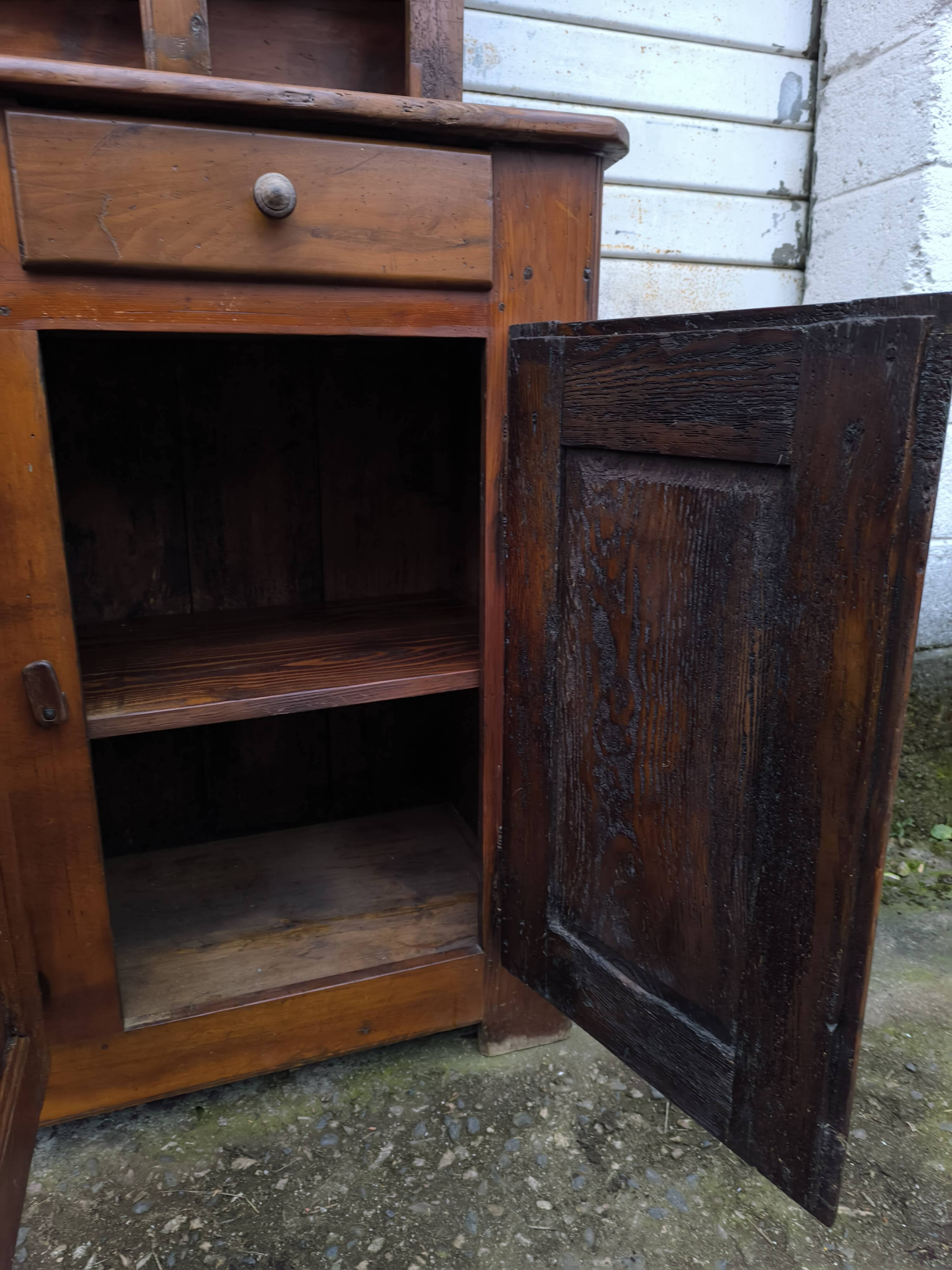 Vintage rustic Parisian sideboard with 3 doors and 3 drawers