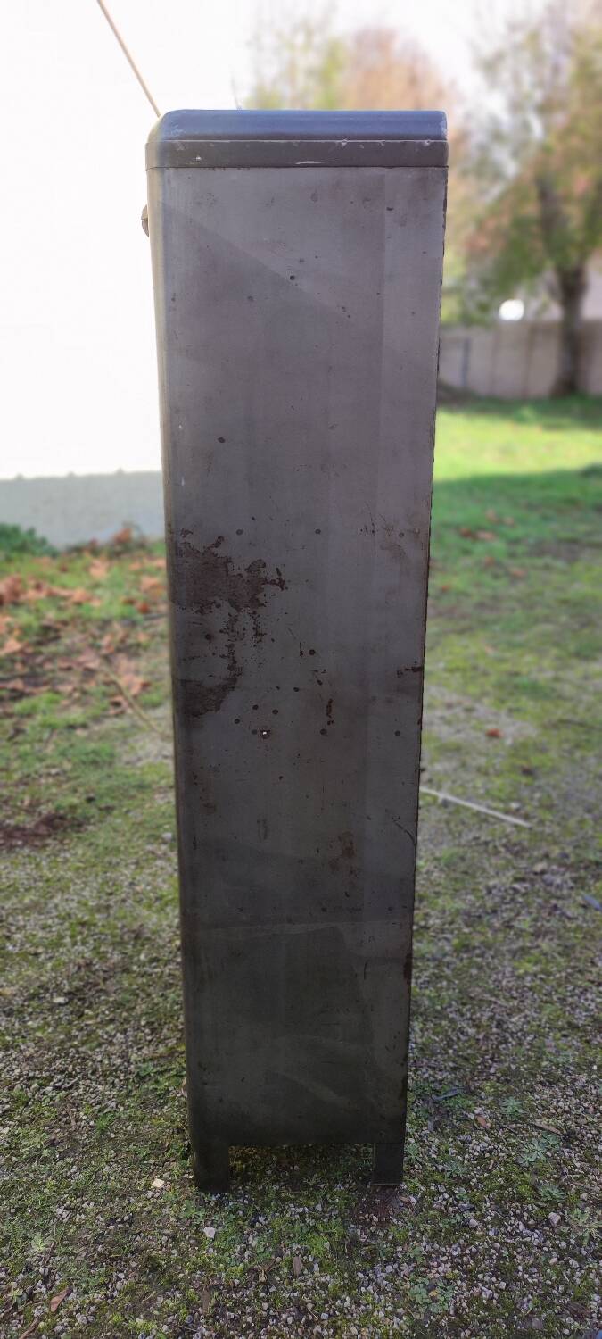 1950s kitchen cabinet