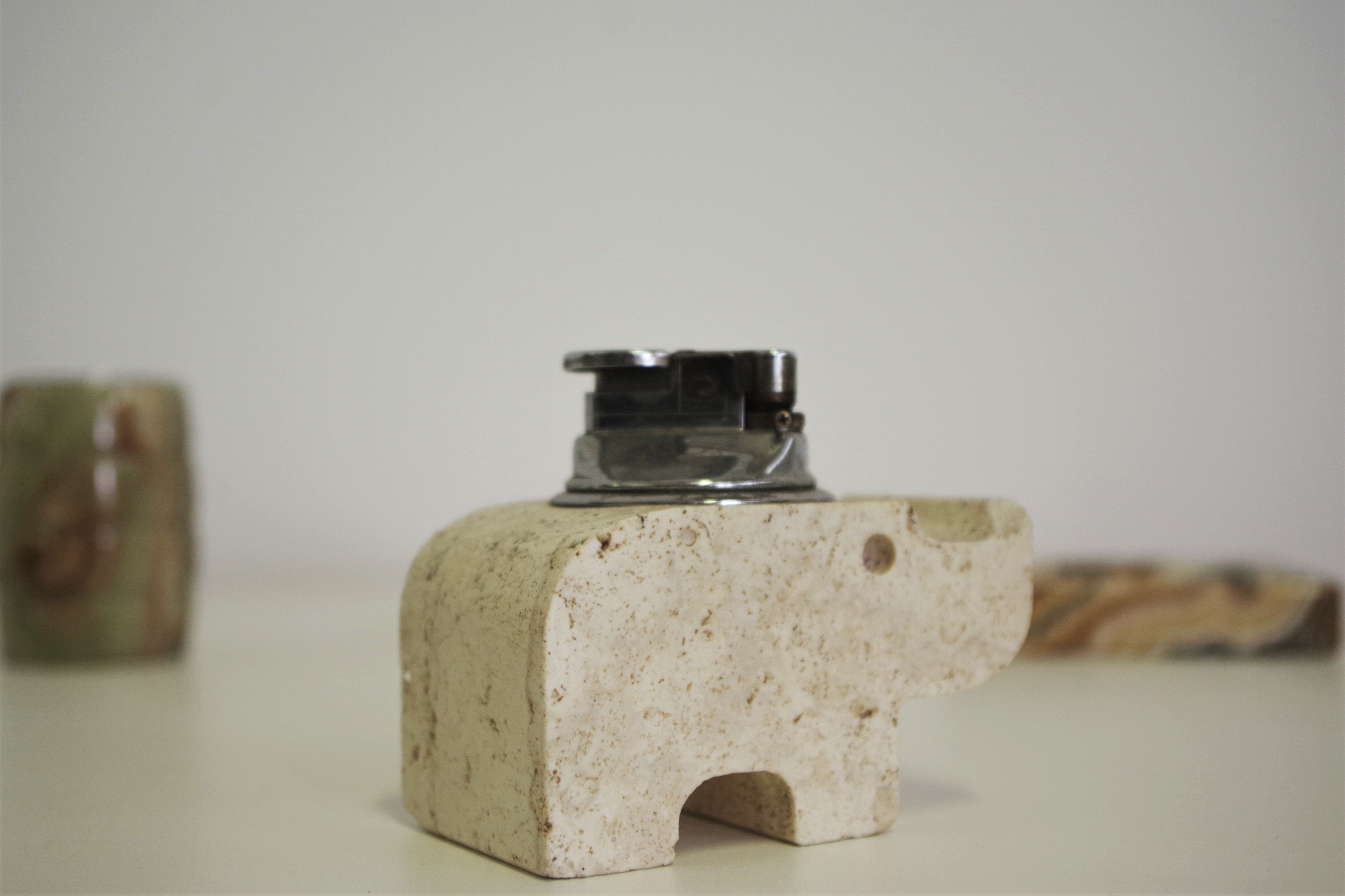 Smoking accessories in marble and onyx, 1970s, lot of 4