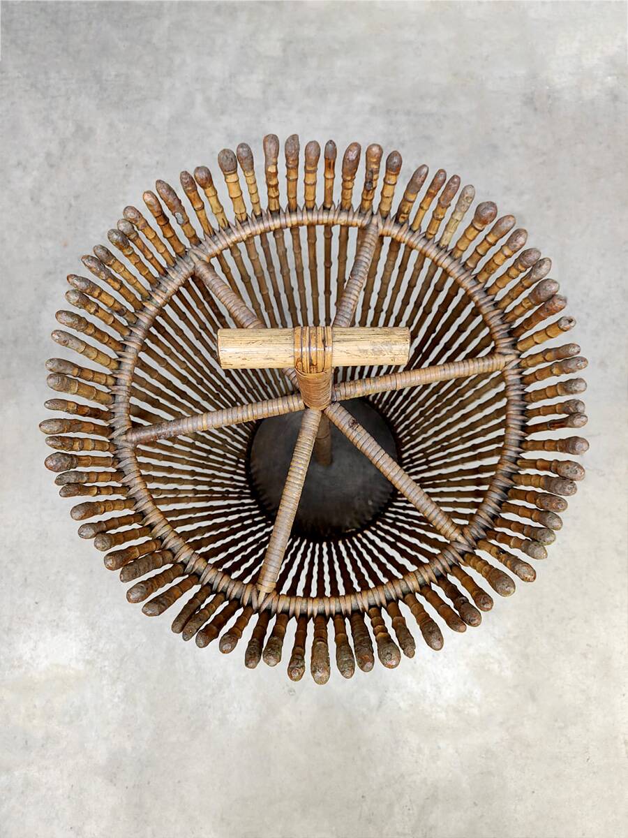 Midcentury rattan umbrella stand vintage 'Tiki'
