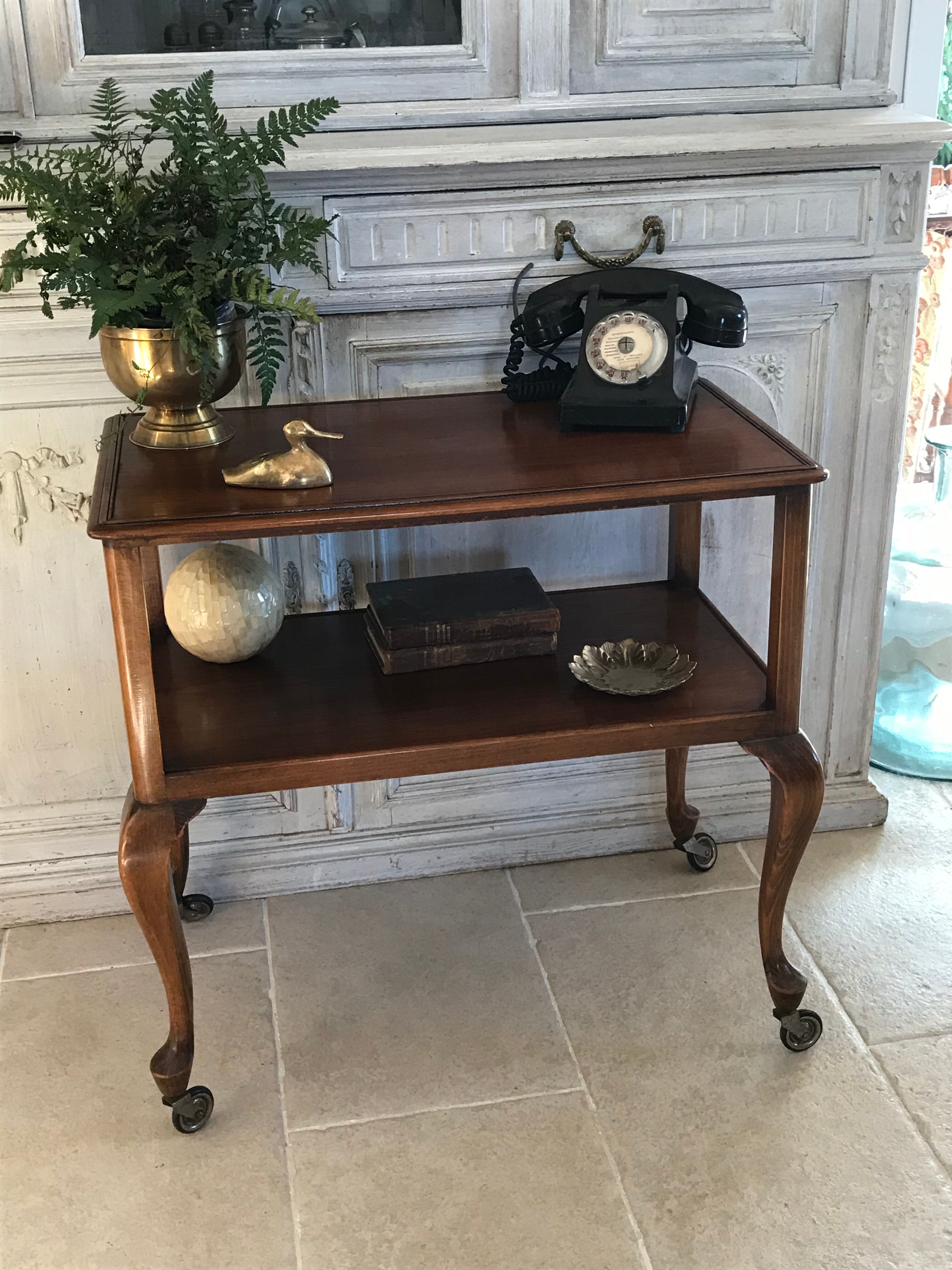 Wooden wheeled dessert