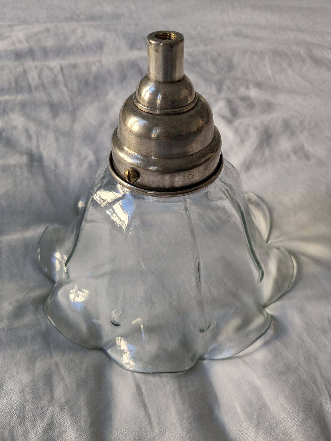 Retro glass and metal pendant light