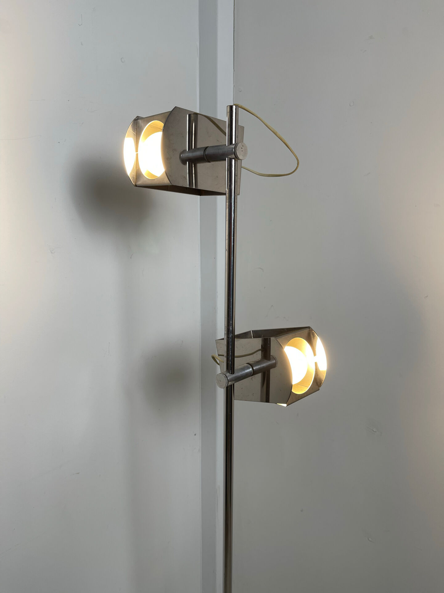 1970s two-spot floor lamp