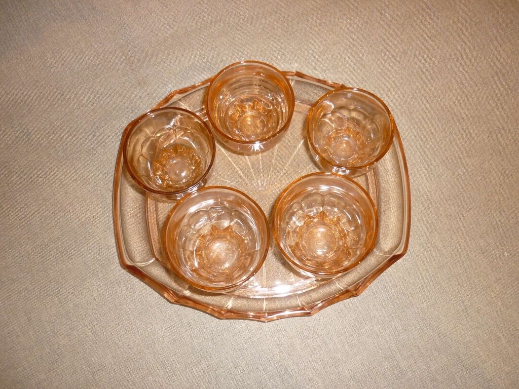 Rosé tray set and 5 art deco glasses