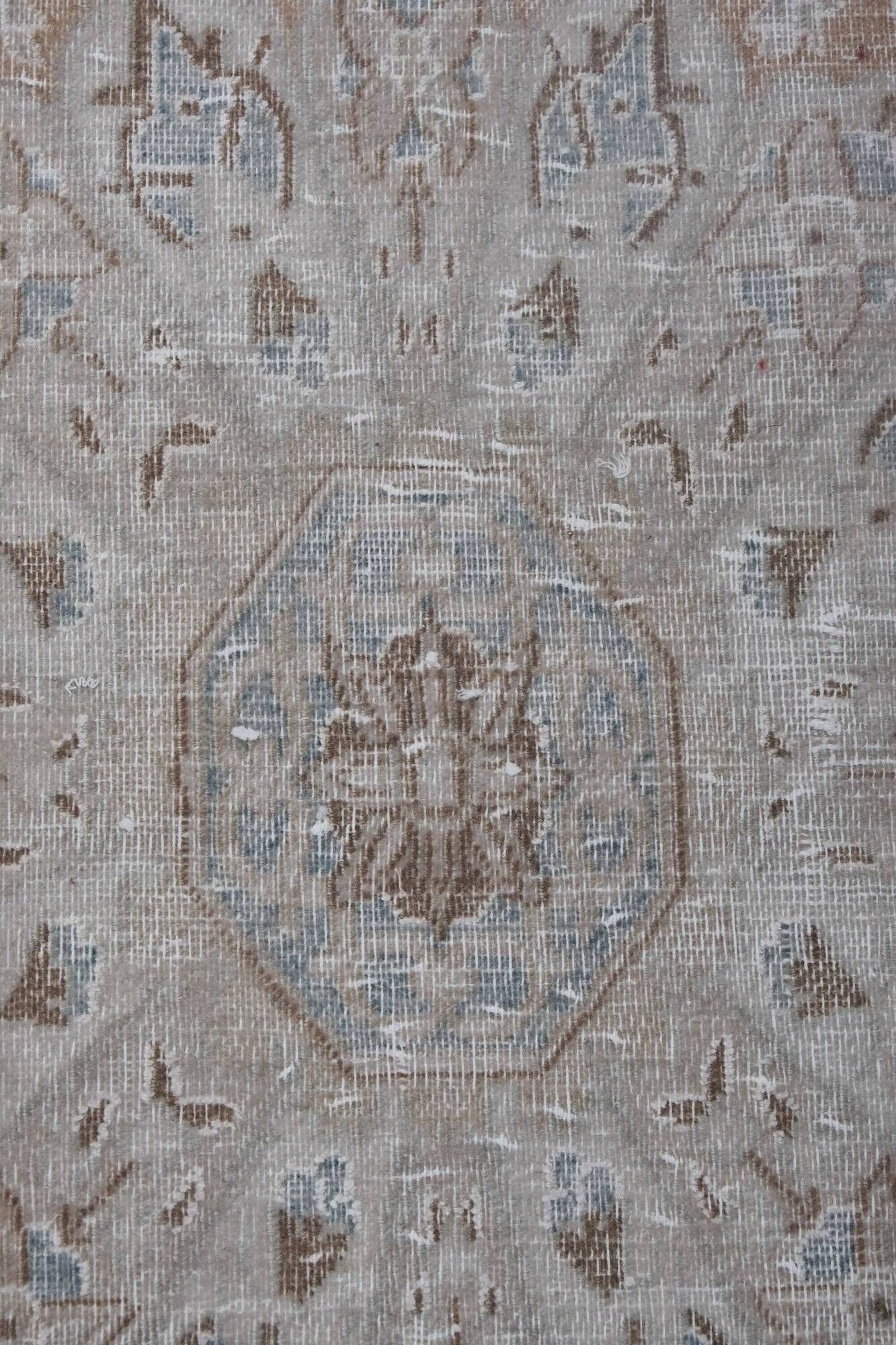 Vintage Turkish Oushak rug 115x203 cm