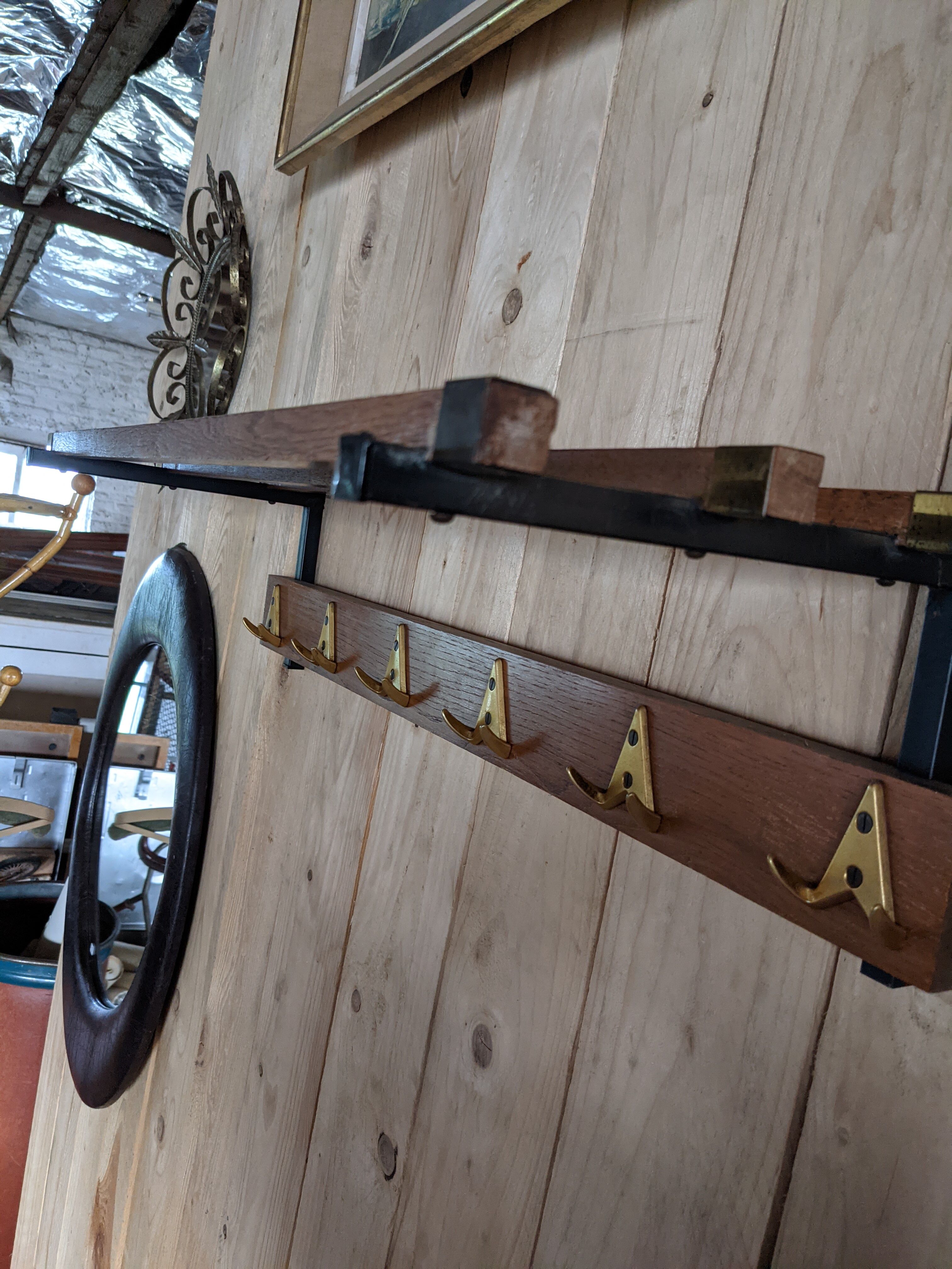 Wall coat rack