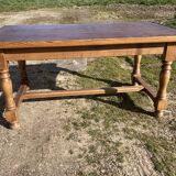 Farm table with 2 extensions