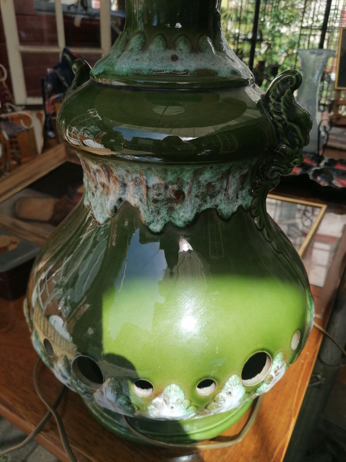 Ceramic floor lamp