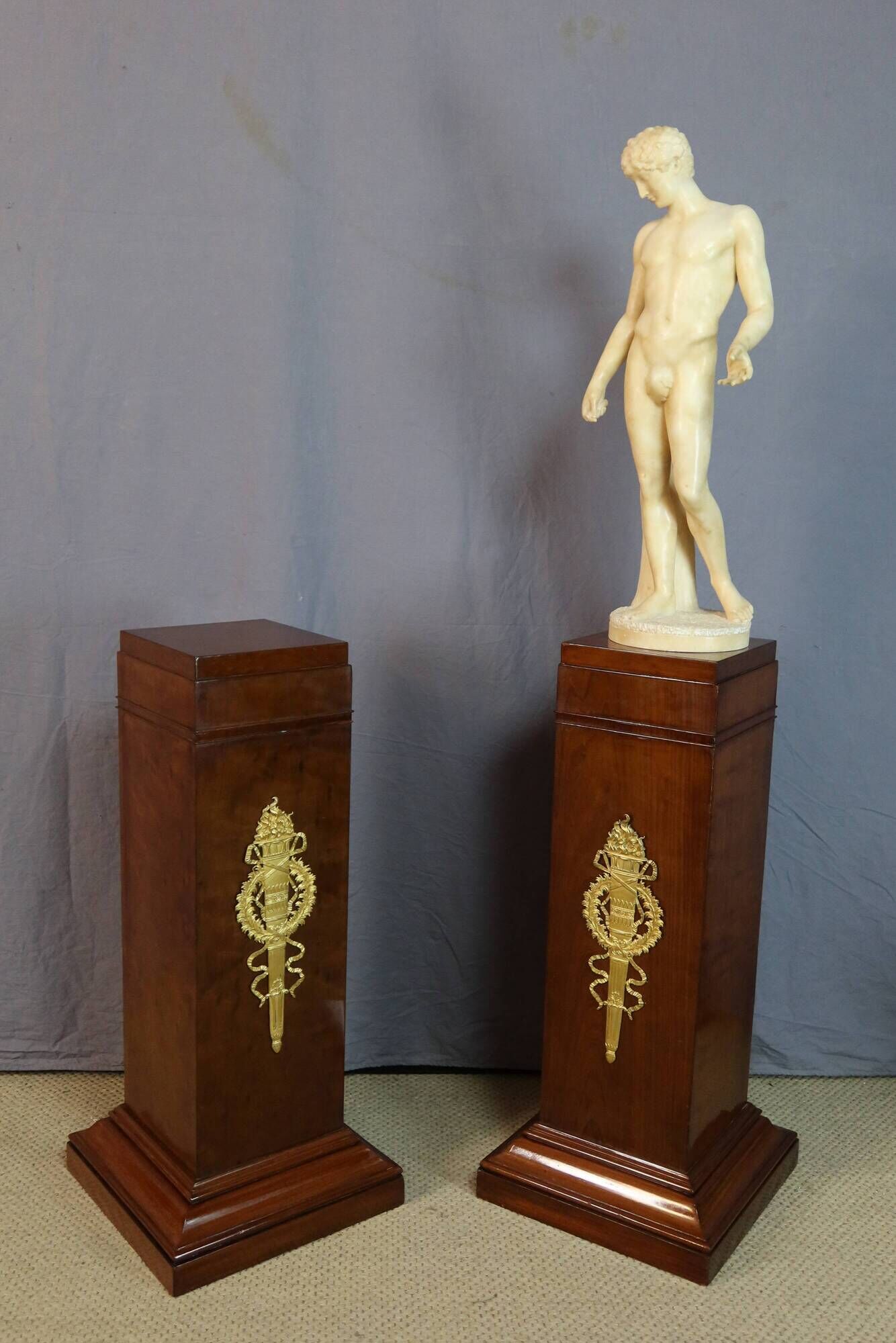 Empire stools