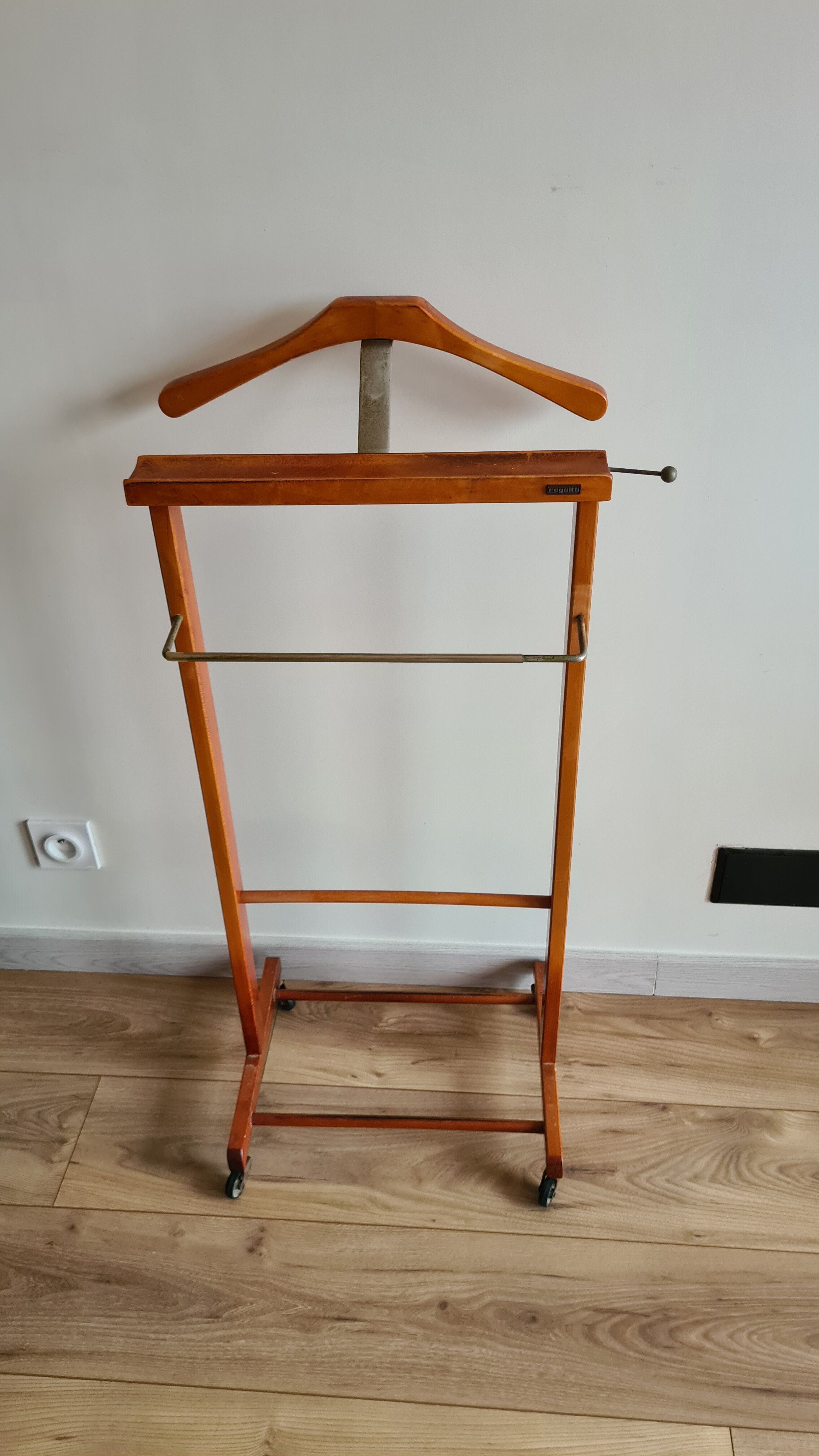 Beech valet by Fratelli Reguitti