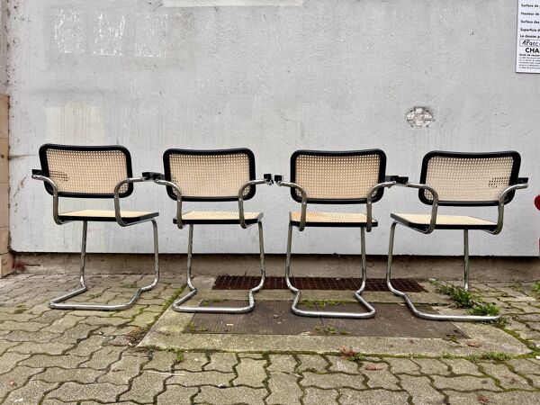 Série De 4 fauteuil chaise style Marcel Breuer