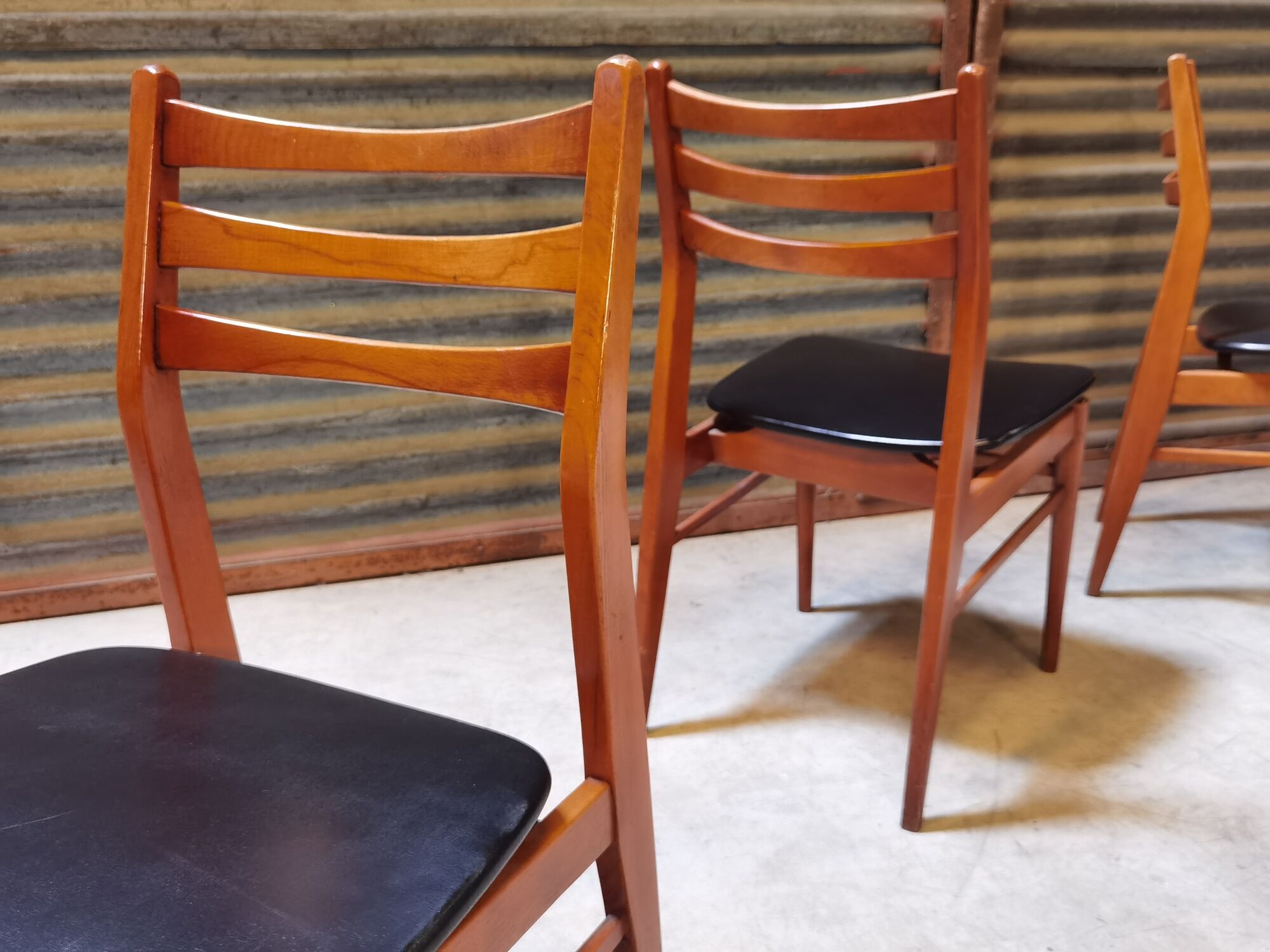 Set of 4 french chairs in scandinavian style year 60