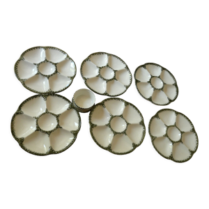 6 assiettes à huîtres,