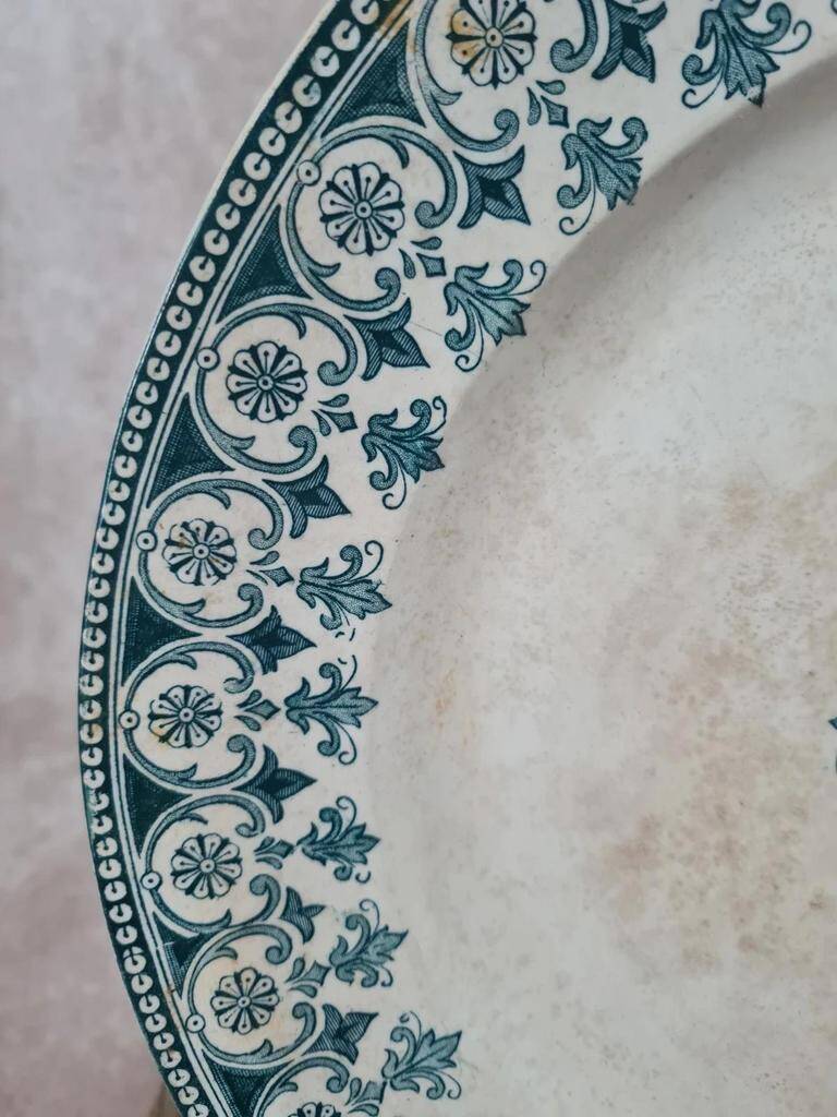 Large antique Badonvilliers plate with blue-green Turkish decoration 🌿