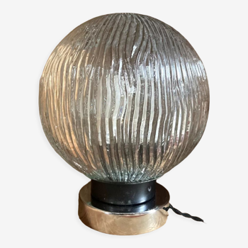 Table lamp globe in ridged glass