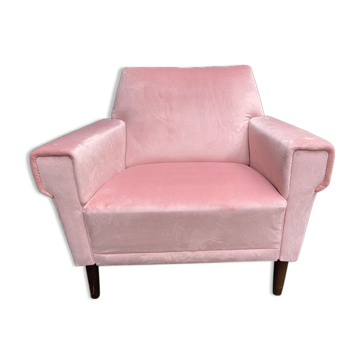 Vintage pink velvet armchair