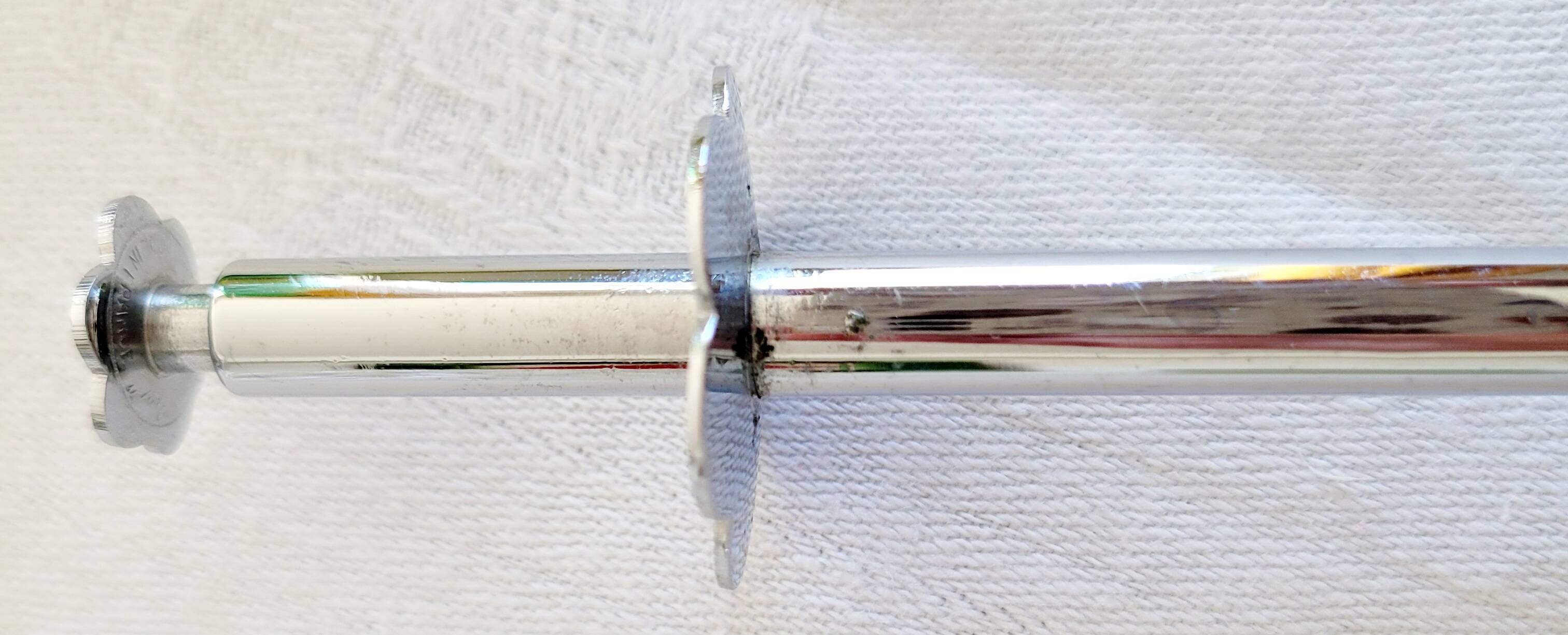 Glass sugar bowl with its tongs