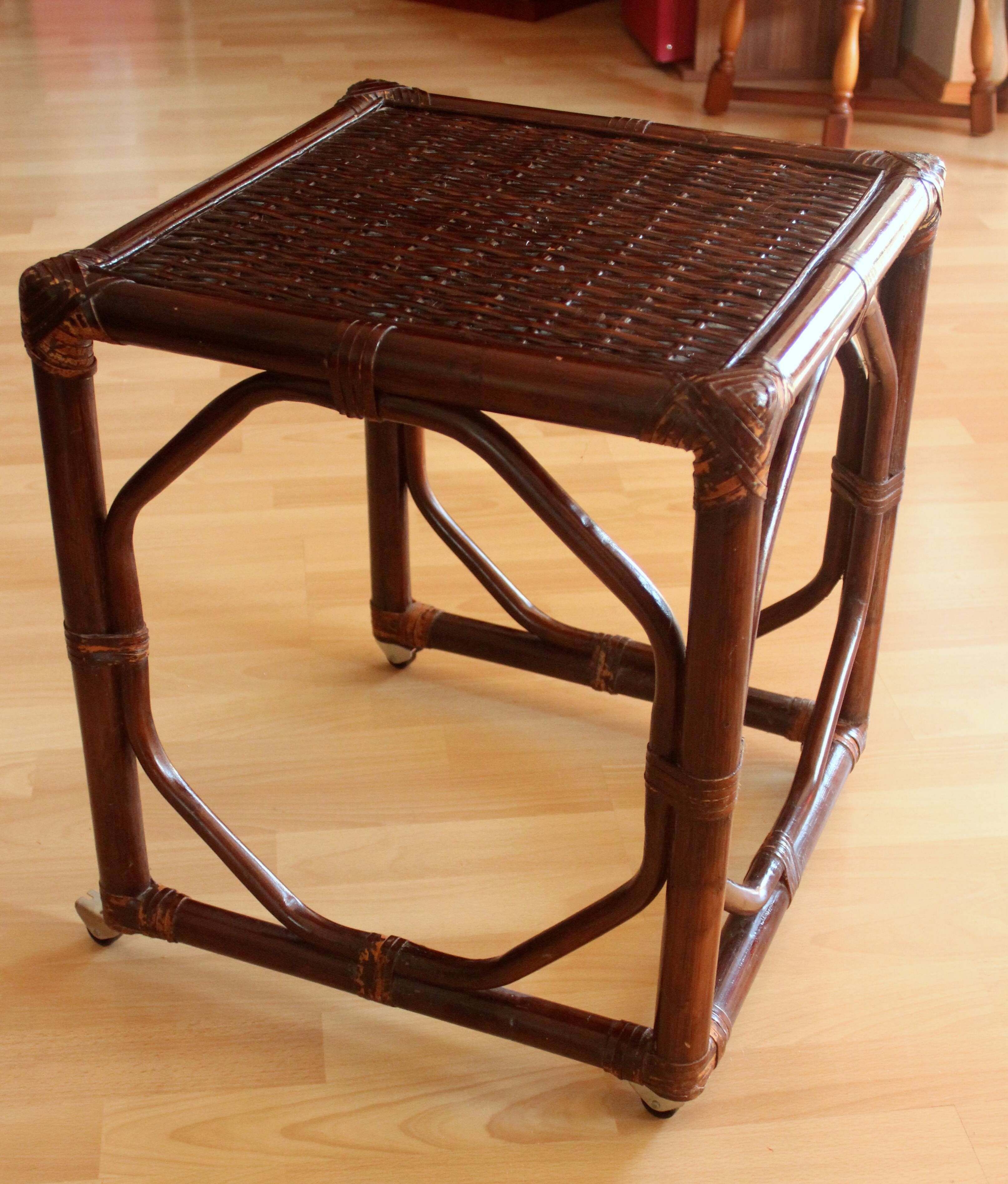 Small side table on rolls made of rattan, bamboo and wood, handmade Vintage