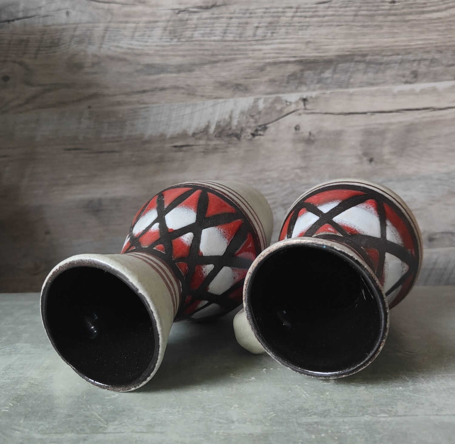 Pair of pitchers fat lava Germany