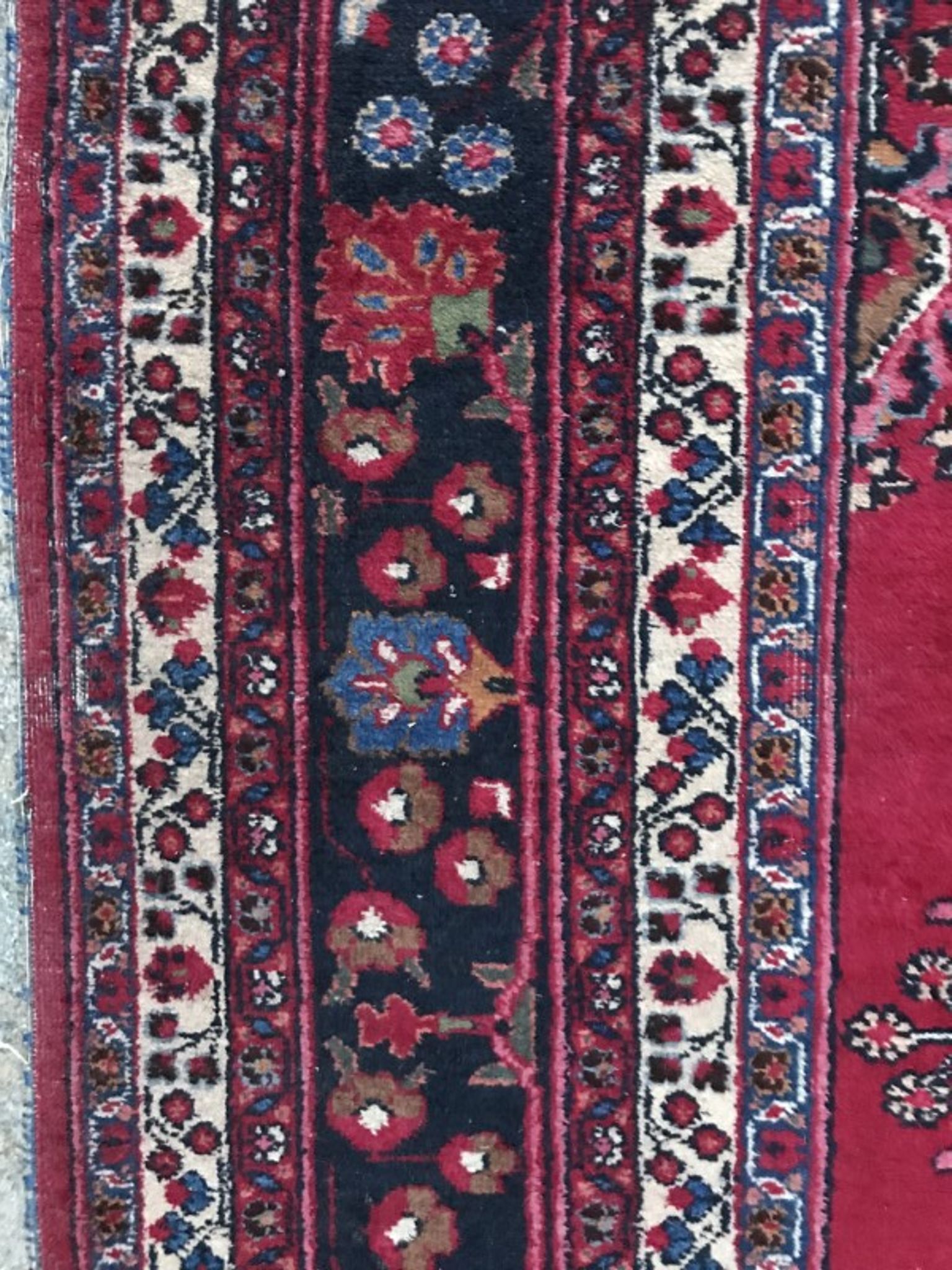 Former carpet Persian Mashhad done hand 200 X 280 CM