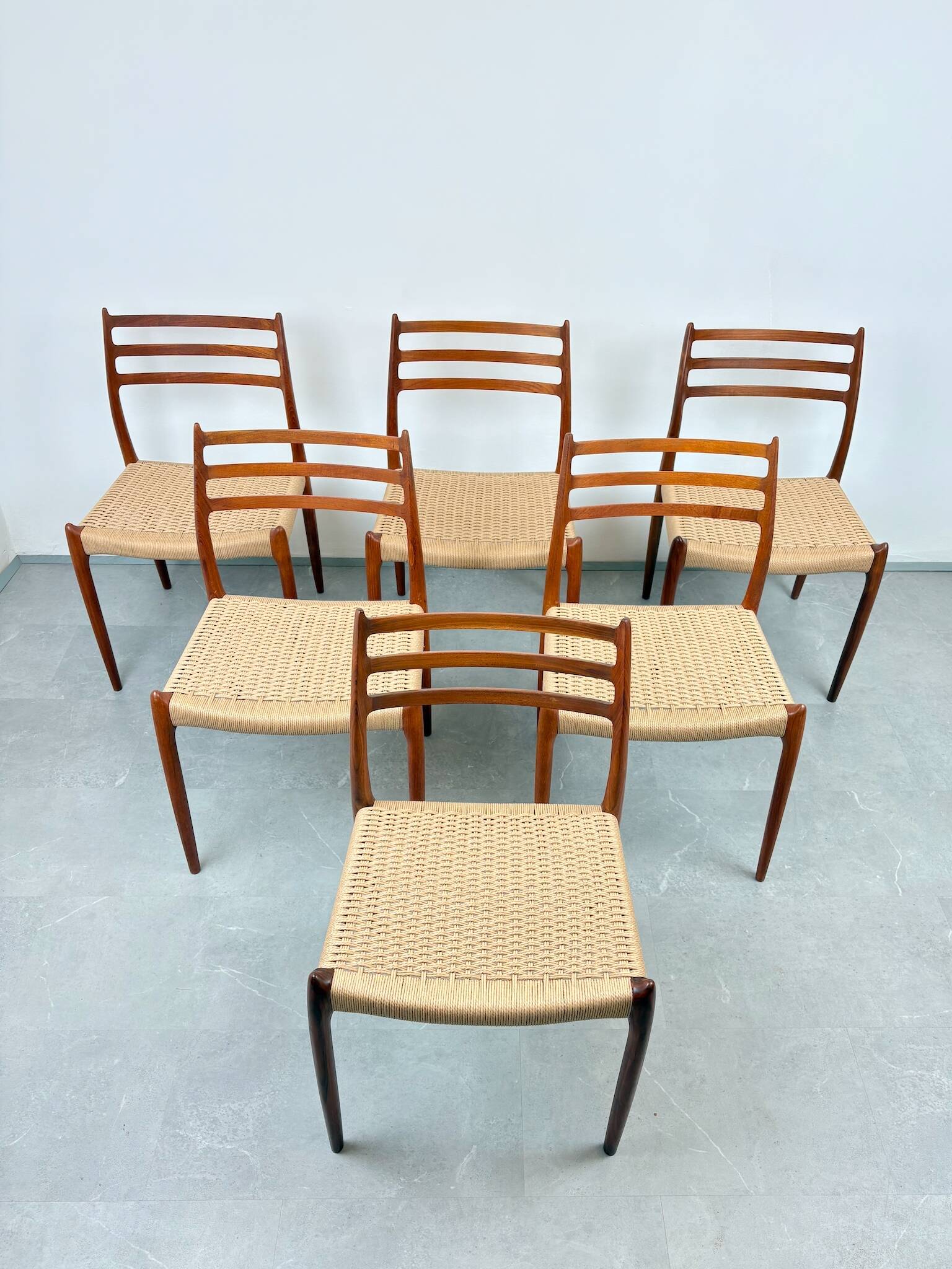 Ensemble de 6 chaises modèle 78 en teck par Niels O. Møller