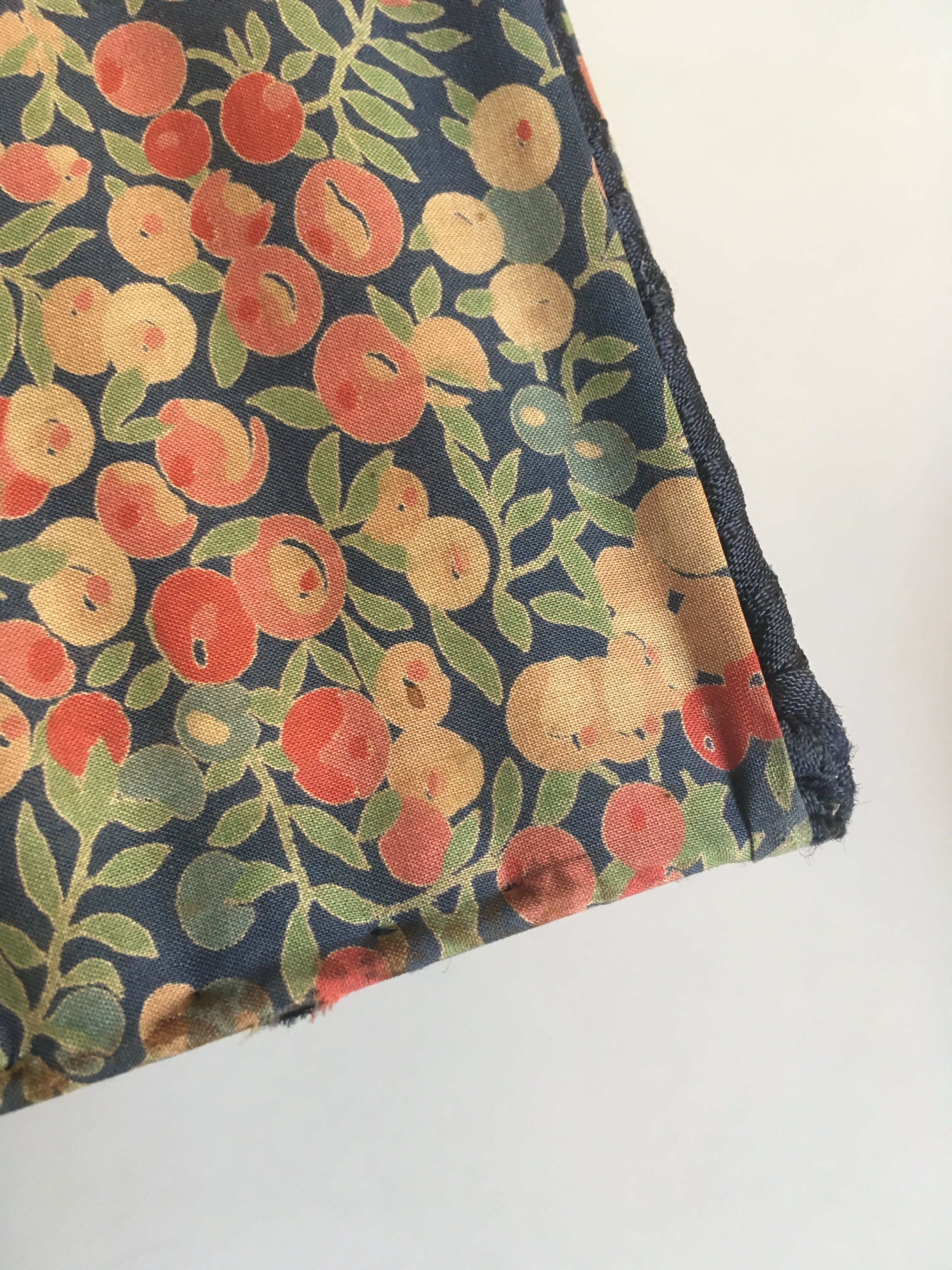 Suspension lampshade in Liberty of London 70s