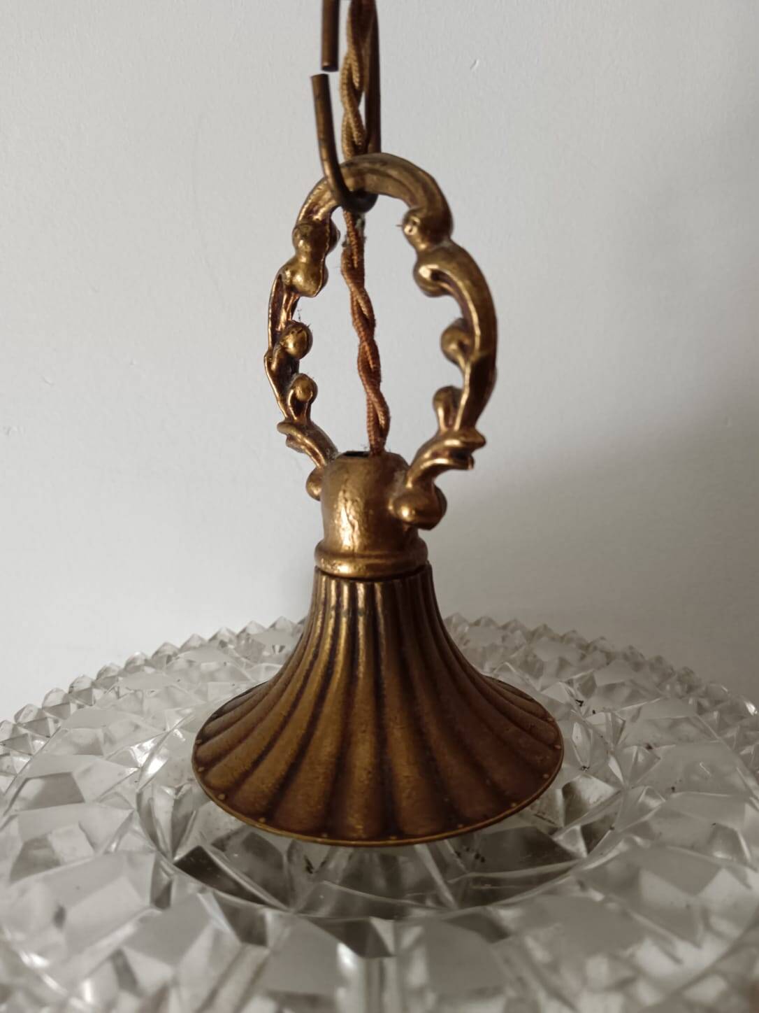 Suspension verre et laiton année 70
