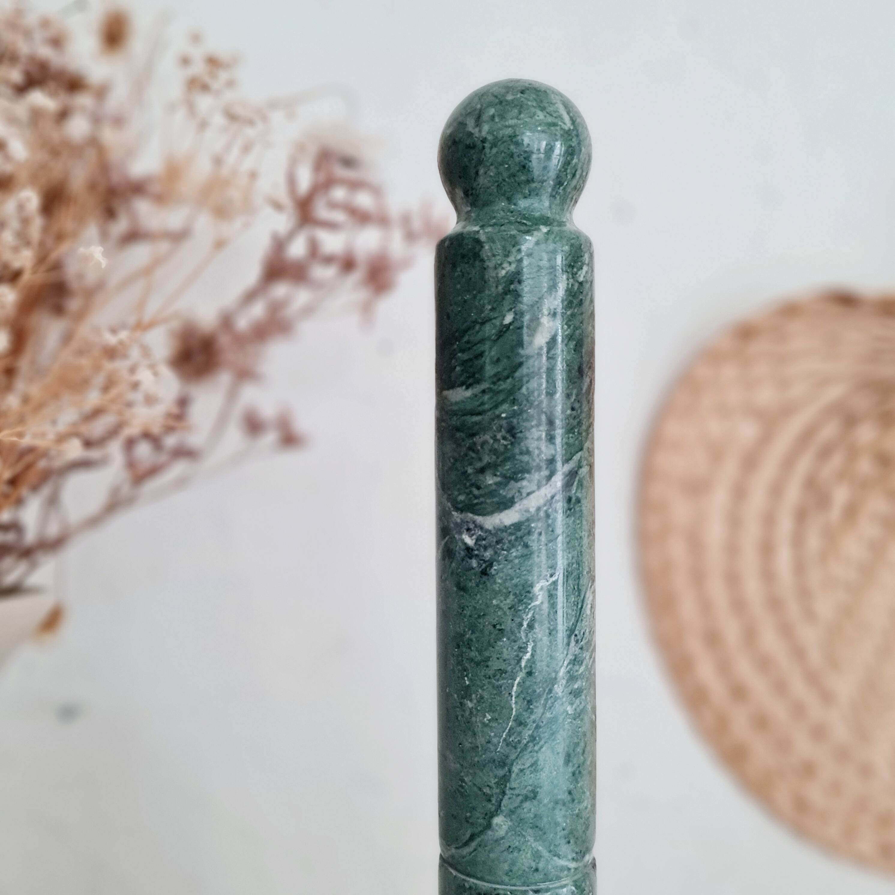 Paper towel roll - green marble base for paper
