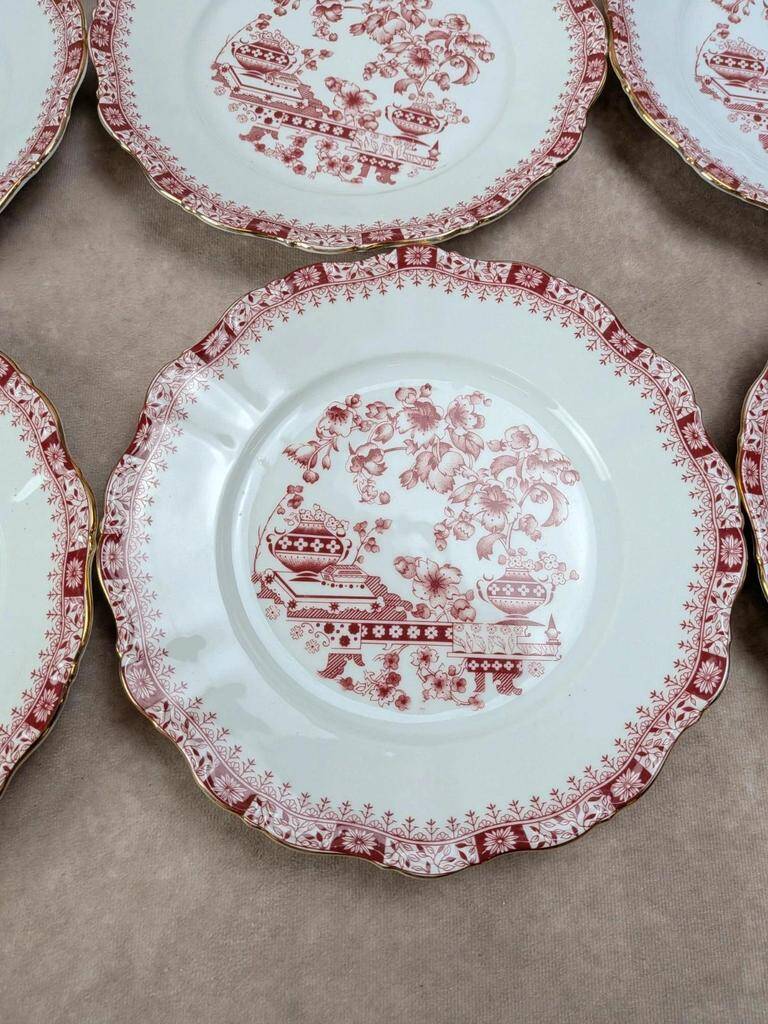 Set of 12 flat plates Seltmann Weiden Bavaria Theresia red