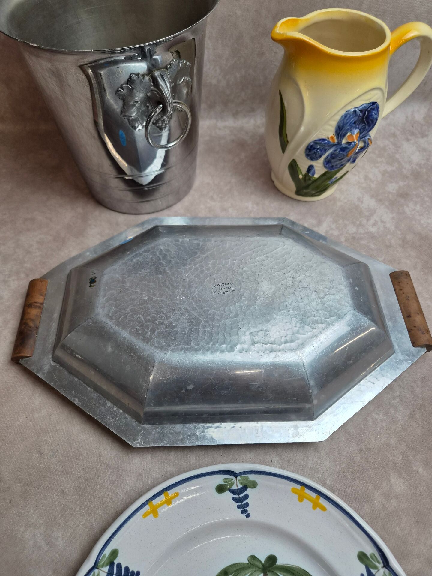 Reserved lot of 4 vintage items.